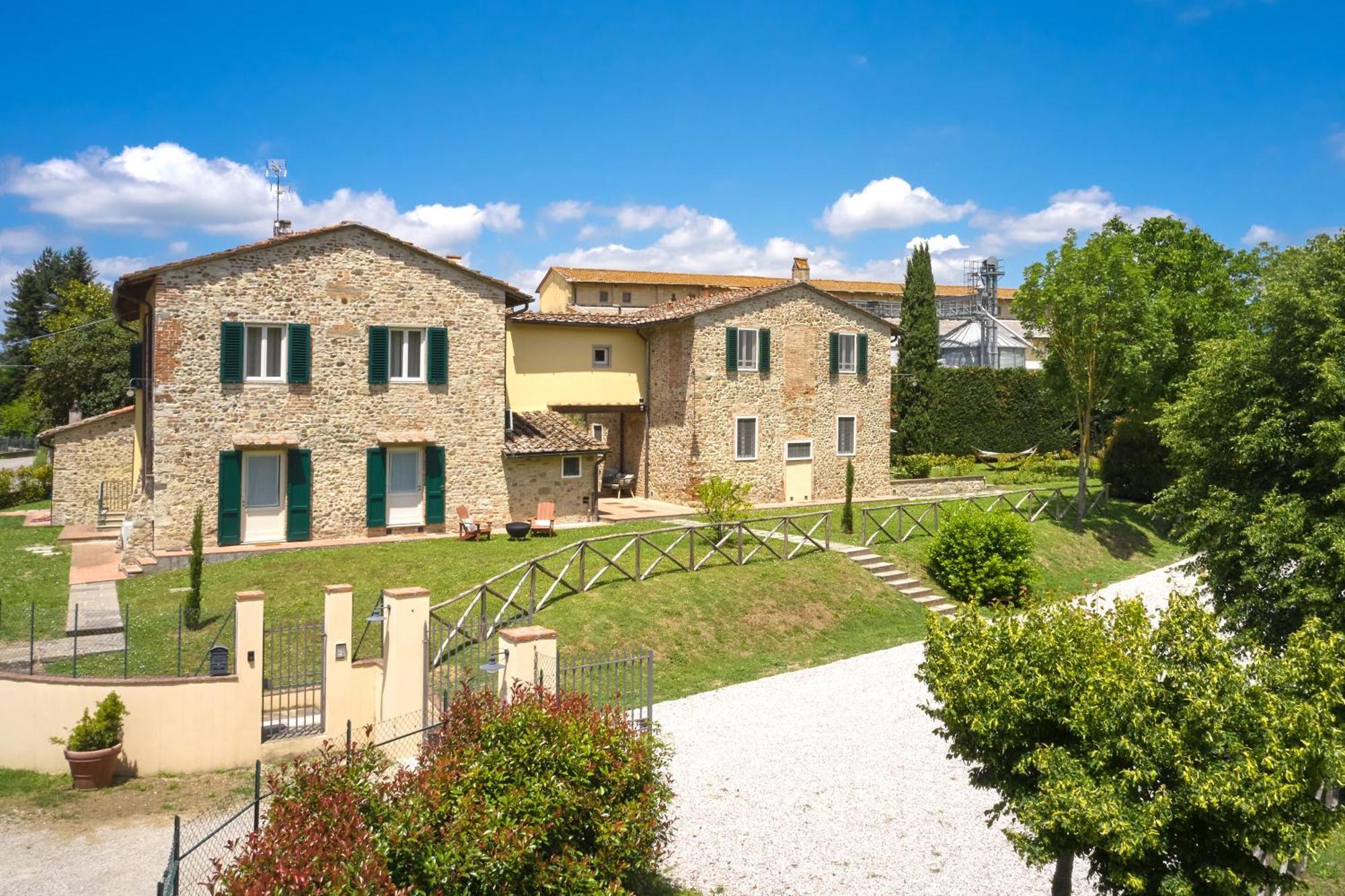 Agriturismo Borgo Scaffaia Сан-Пьеро-а-Сьеве Экстерьер фото